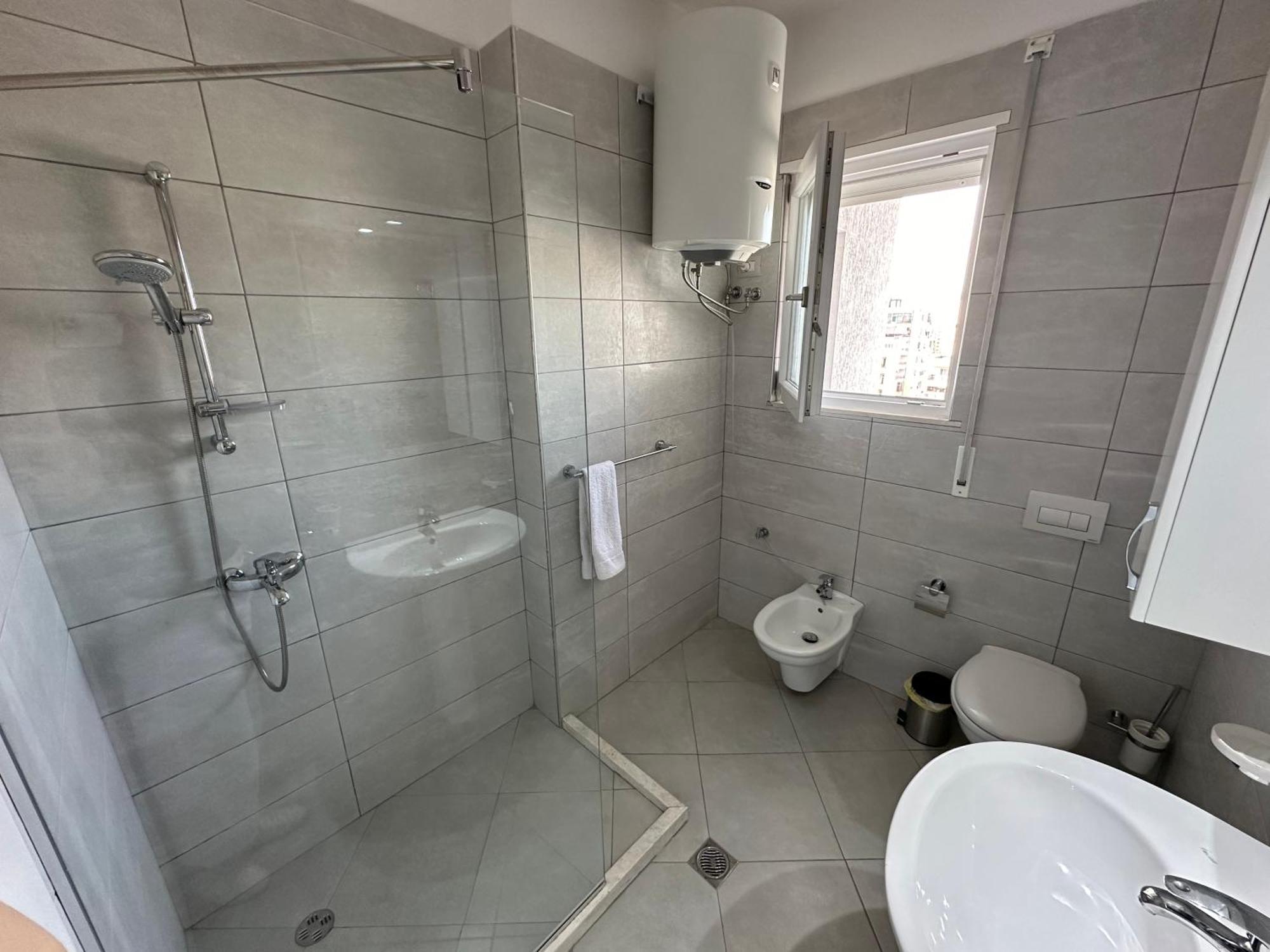 Pazari Luxury Central Apartment Tiranë Ngoại thất bức ảnh