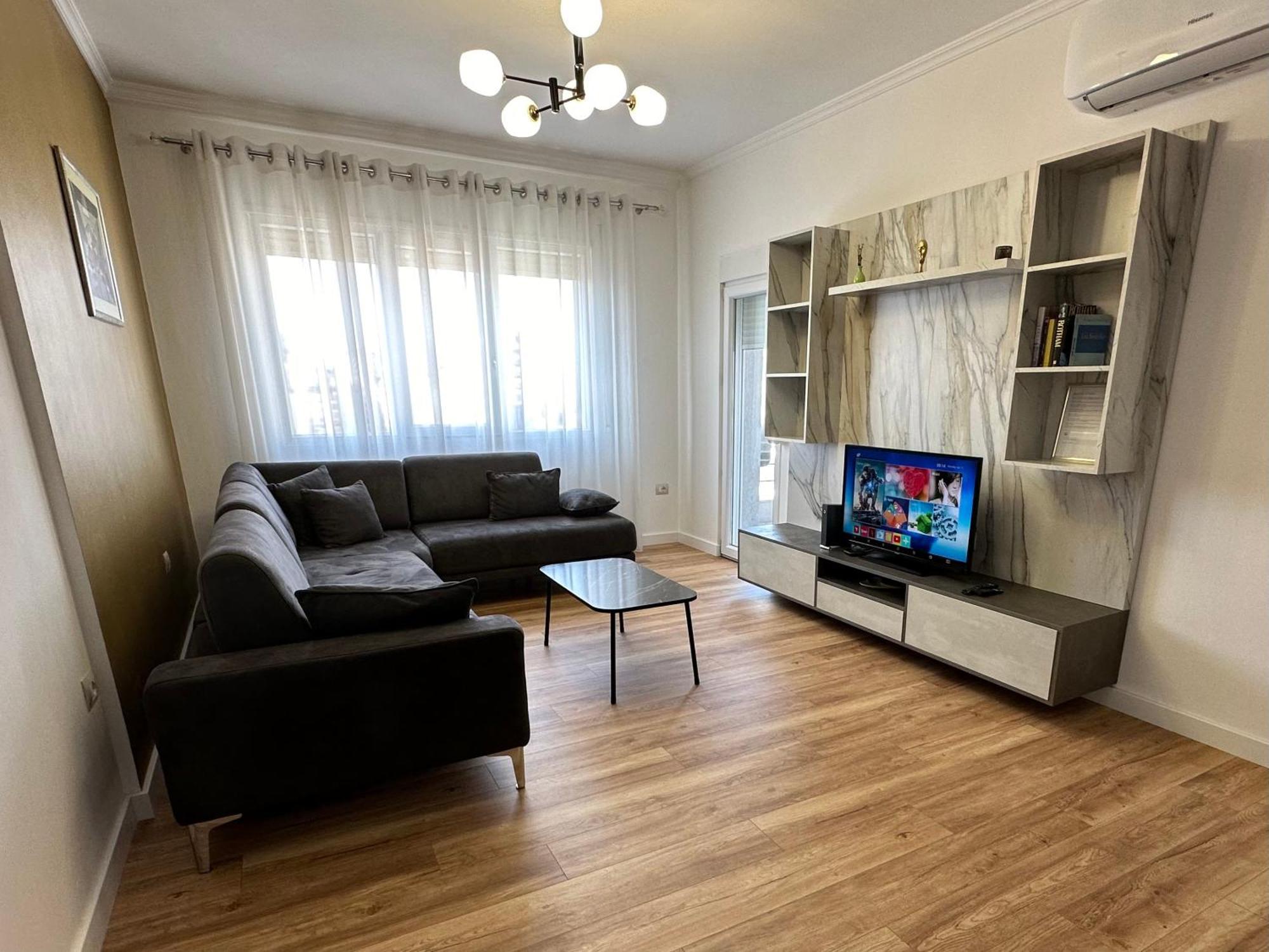 Pazari Luxury Central Apartment Tiranë Ngoại thất bức ảnh