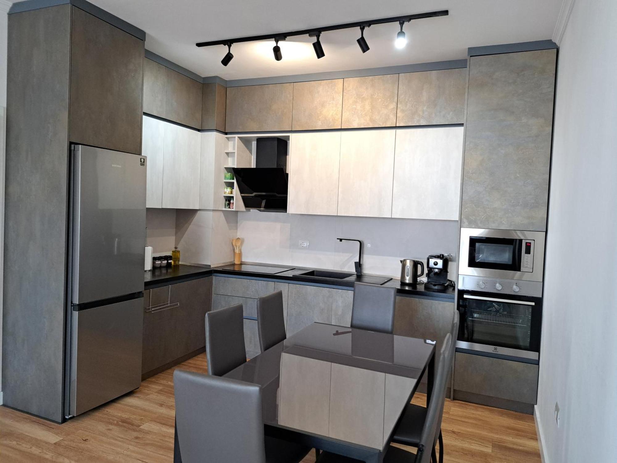 Pazari Luxury Central Apartment Tiranë Ngoại thất bức ảnh