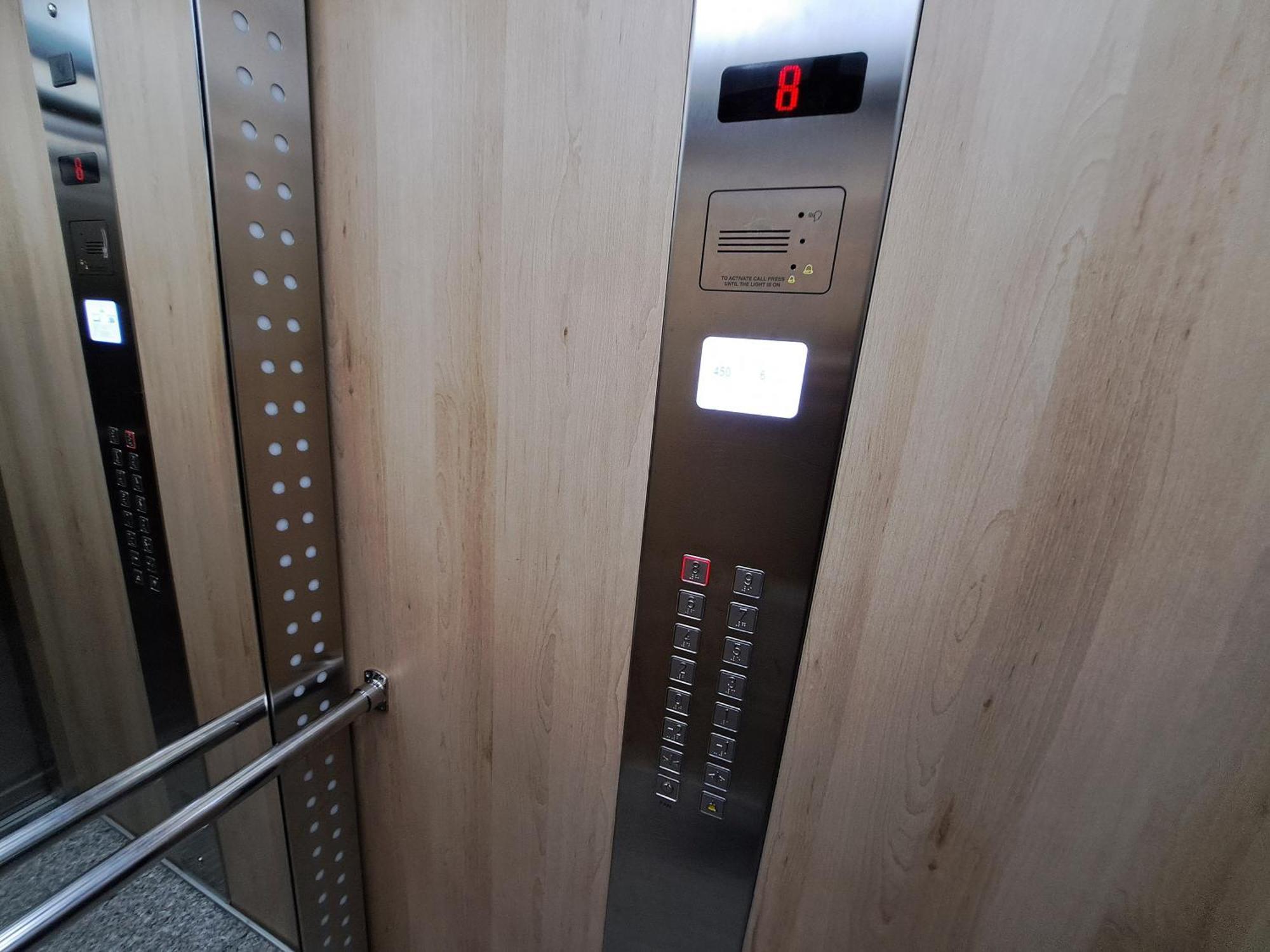 Pazari Luxury Central Apartment Tiranë Ngoại thất bức ảnh